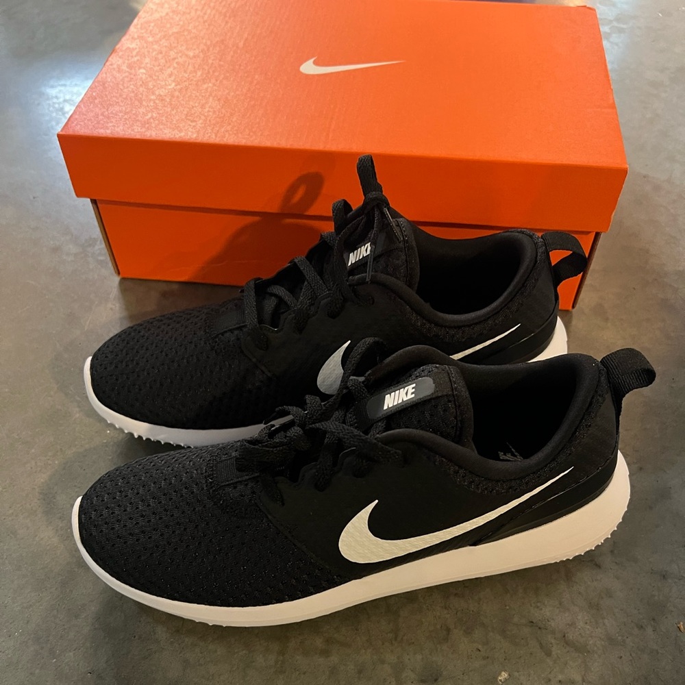Men’s Nike Golf Shoes